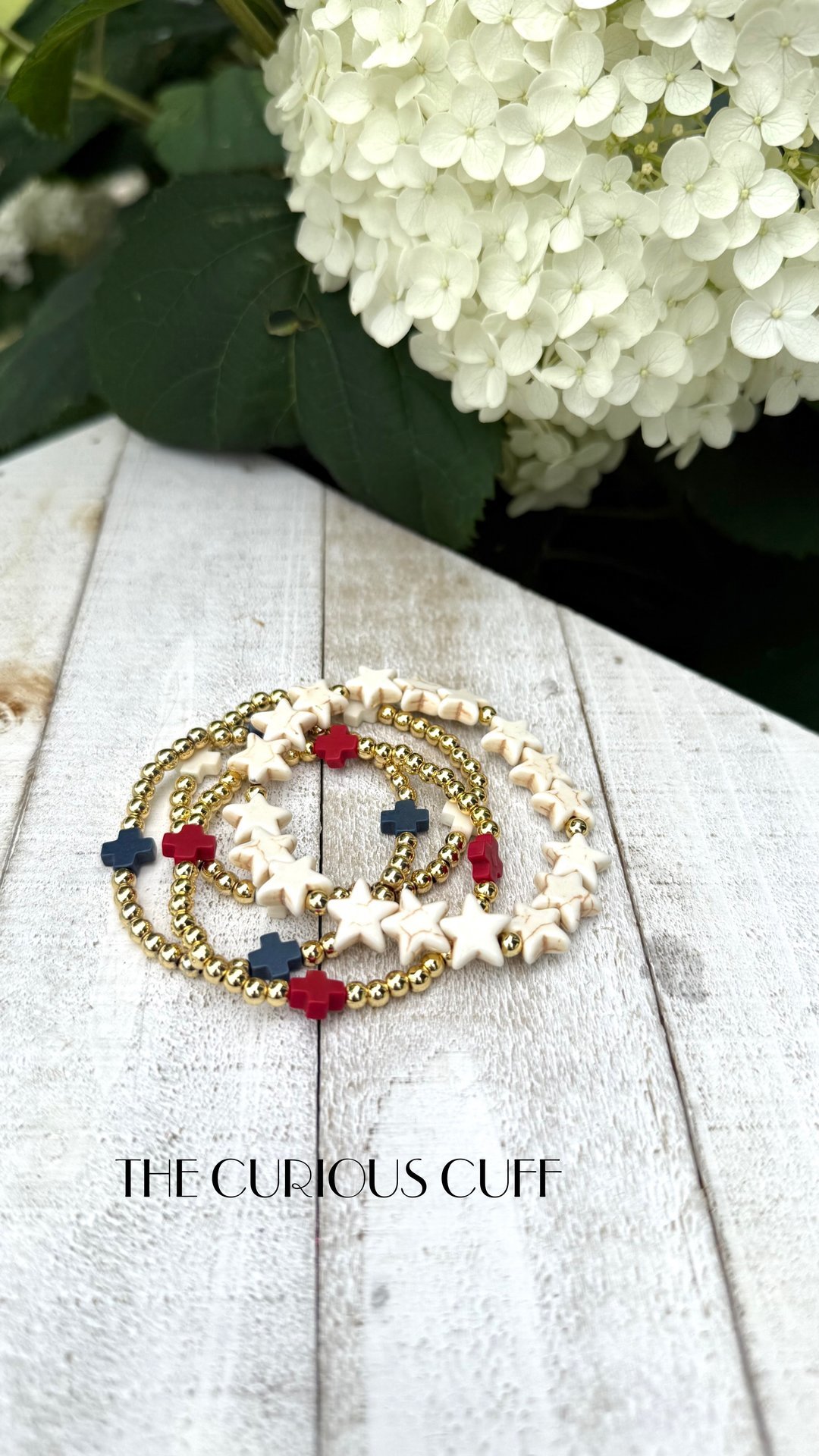White & Gold Beaded Bracelet 
